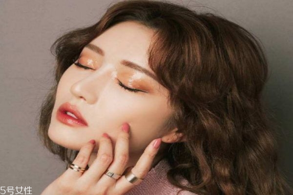 蛋卷頭發(fā)型有哪些 最新蛋卷頭發(fā)型推薦 蛋卷頭發(fā)型有哪些 最新蛋卷頭發(fā)型推薦