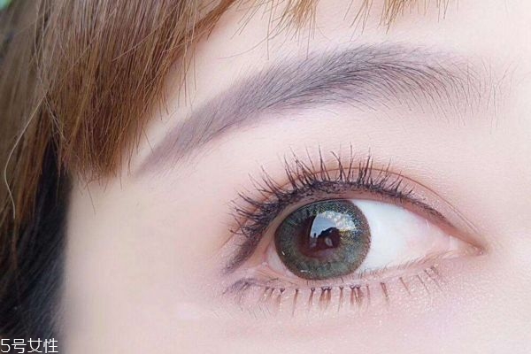 上瞼下垂有遺傳嗎 眼瞼下垂的病因 上瞼下垂有遺傳嗎 眼瞼下垂的病因