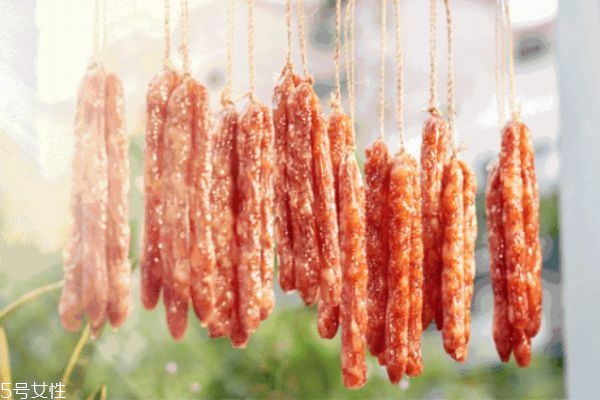 香腸怎么挑 香腸的選購(gòu)技巧 香腸怎么挑 香腸的選購(gòu)技巧