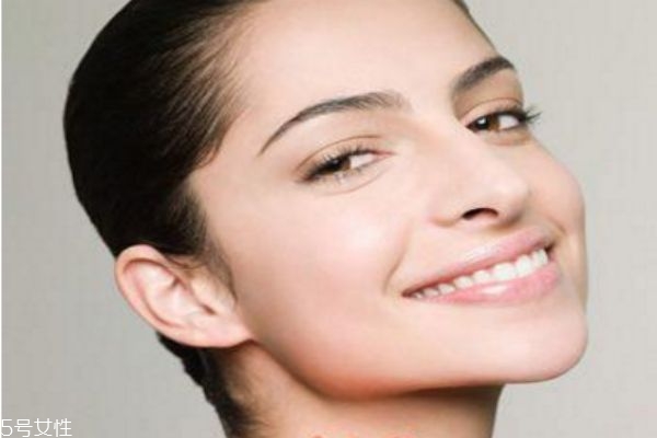 催吐臉變大如何恢復 催吐臉變大的原因 催吐臉變大如何恢復 催吐臉變大的原因