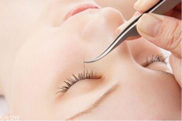 嫁接睫毛可以保持多久 種睫毛怎么保持久一點 嫁接睫毛可以保持多久 種睫毛怎么保持久一點