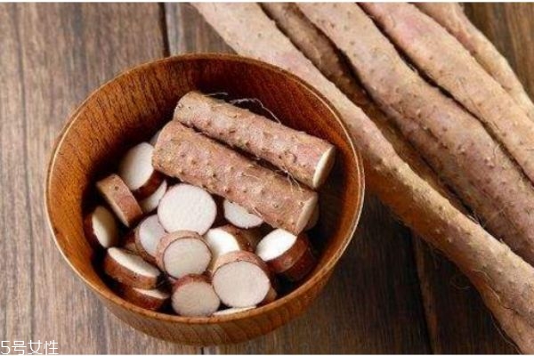 寶寶輔食能吃山藥嗎 寶寶吃山藥的功效 寶寶輔食能吃山藥嗎 寶寶吃山藥的功效