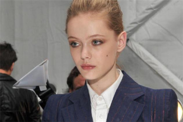 鷹鉤鼻矯正多長時(shí)間恢復(fù) 鷹鉤鼻整形恢復(fù)期多長 鷹鉤鼻矯正多長時(shí)間恢復(fù) 鷹鉤鼻整形恢復(fù)期多長