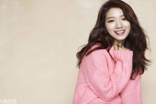 腫眼泡的人做雙眼皮效果怎么樣 腫眼泡割雙眼皮自然嗎 腫眼泡的人做雙眼皮效果怎么樣 腫眼泡割雙眼皮自然嗎