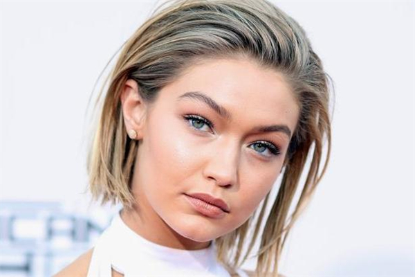 蒜頭鼻矯正手術(shù)過程 蒜頭鼻整形是怎么做的 蒜頭鼻矯正手術(shù)過程 蒜頭鼻整形是怎么做的