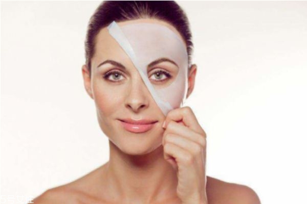 化妝卡粉浮粉怎么辦 臉上浮粉怎么快速補(bǔ)救 化妝卡粉浮粉怎么辦 臉上浮粉怎么快速補(bǔ)救