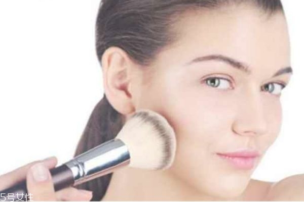 點完痣多久可以用粉底 點完痣多久恢復正常 點完痣多久可以用粉底 點完痣多久恢復正常