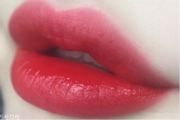 阿瑪尼402和405哪個(gè)顏色好看 阿瑪尼402和405區(qū)別 阿瑪尼402和405哪個(gè)顏色好看 阿瑪尼402和405區(qū)別