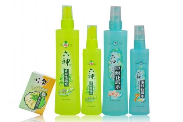 花露水能直接噴身上嗎 夏天用花露水要注意什么 花露水能直接噴身上嗎 夏天用花露水要注意什么