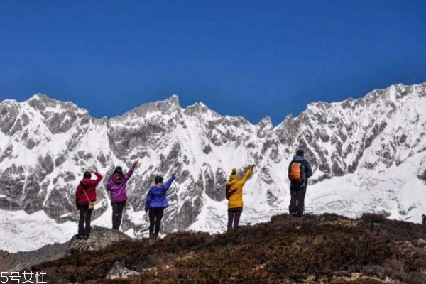 爬山腿會變粗嗎 爬山一周幾次健身效果好 爬山腿會變粗嗎 爬山一周幾次健身效果好
