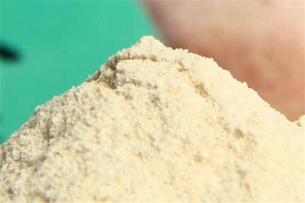 天麻粉什么人不能吃 天麻粉不能和什么一起吃 天麻粉什么人不能吃 天麻粉不能和什么一起吃