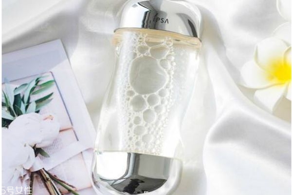 ipsa流金水和菌菇水哪個好用 流金水好還是菌菇水好 ipsa流金水和菌菇水哪個好用 流金水好還是菌菇水好