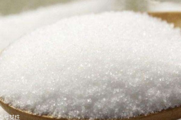 什么是冰糖 什么是白糖 什么是冰糖 什么是白糖