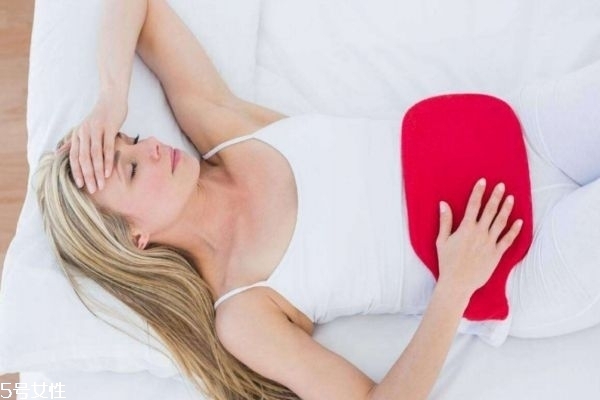 為什么有的女性會經(jīng)痛 如何減輕經(jīng)痛 為什么有的女性會經(jīng)痛 如何減輕經(jīng)痛