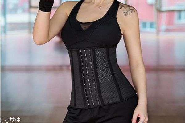 長(zhǎng)期佩戴束腰能瘦腰嗎 束腰有什么副作用 長(zhǎng)期佩戴束腰能瘦腰嗎 束腰有什么副作用