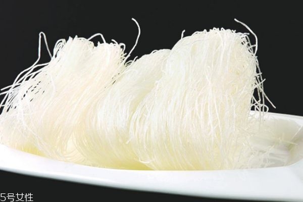 孕婦可以吃粉絲嗎 孕婦吃粉絲的注意事項(xiàng) 孕婦可以吃粉絲嗎 孕婦吃粉絲的注意事項(xiàng)