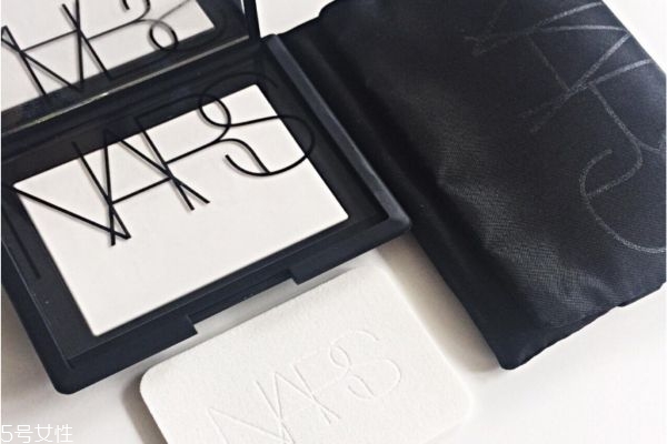 nars粉餅怎么用 nars粉餅真假鑒別 nars粉餅怎么用 nars粉餅真假鑒別