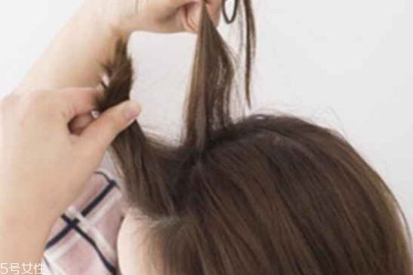 怎么扎起前面短劉海 劉海怎么往上扎 怎么扎起前面短劉海 劉海怎么往上扎