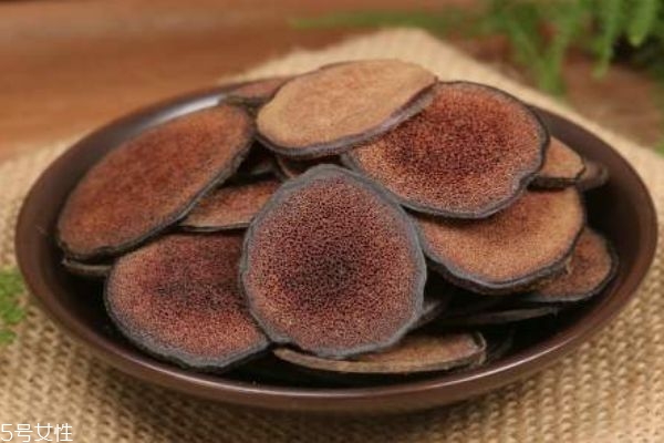 什么是鹿茸呢 鹿茸有什么功效呢 什么是鹿茸呢 鹿茸有什么功效呢