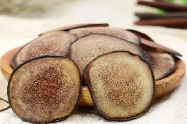 什么是鹿茸呢 鹿茸有什么功效呢 什么是鹿茸呢 鹿茸有什么功效呢