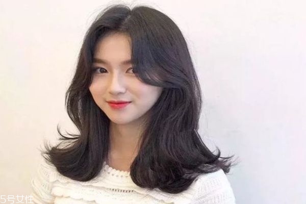 氣墊燙發(fā)根長出來了怎么辦 氣墊燙怎么打理 氣墊燙發(fā)根長出來了怎么辦 氣墊燙怎么打理