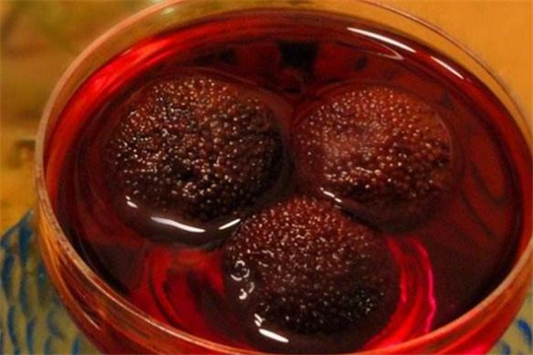 楊梅酒放冰箱能放多久 楊梅酒需要放冰箱嗎 楊梅酒放冰箱能放多久 楊梅酒需要放冰箱嗎