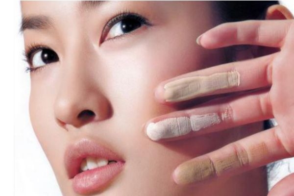 隔離霜可以隔離電腦輻射嗎 對電腦輻射沒什么作用 隔離霜可以隔離電腦輻射嗎 對電腦輻射沒什么作用