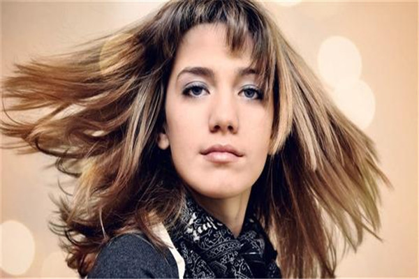 發(fā)際線后移擦生姜行嗎 發(fā)際線后移基本長不出來 發(fā)際線后移擦生姜行嗎 發(fā)際線后移基本長不出來