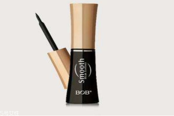 眼線液和眼線膏有什么區(qū)別呢 新手適合用什么畫(huà)眼線呢