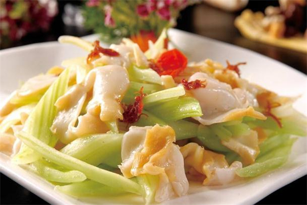 哺乳期可以吃西芹嗎 哺乳期吃西芹有什么好處 哺乳期可以吃西芹嗎 哺乳期吃西芹有什么好處