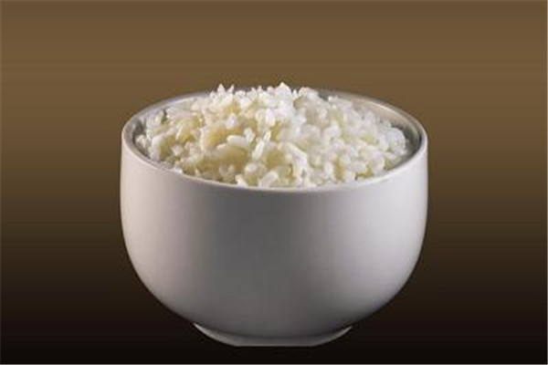 米飯有蛋白質嗎 米飯里面含少量的蛋白質 米飯有蛋白質嗎 米飯里面含少量的蛋白質