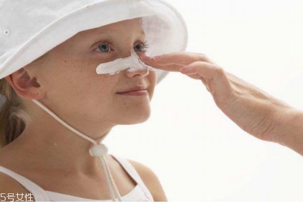 50倍防曬霜適合什么時候用 教你看懂防曬指數(shù) 50倍防曬霜適合什么時候用 教你看懂防曬指數(shù)