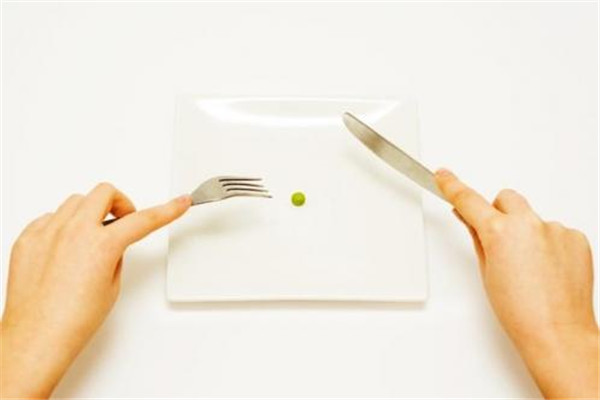節(jié)食可以瘦腿嗎 不建議節(jié)食減肥 節(jié)食可以瘦腿嗎 不建議節(jié)食減肥