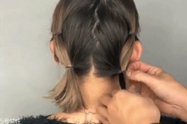 3歲寶寶短發(fā)簡(jiǎn)單編發(fā) 小女孩可愛發(fā)型 3歲寶寶短發(fā)簡(jiǎn)單編發(fā) 小女孩可愛發(fā)型