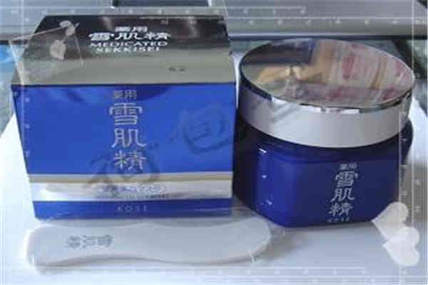 雪肌精屬于什么檔次 雪肌精使用方法是什么 雪肌精屬于什么檔次 雪肌精使用方法是什么