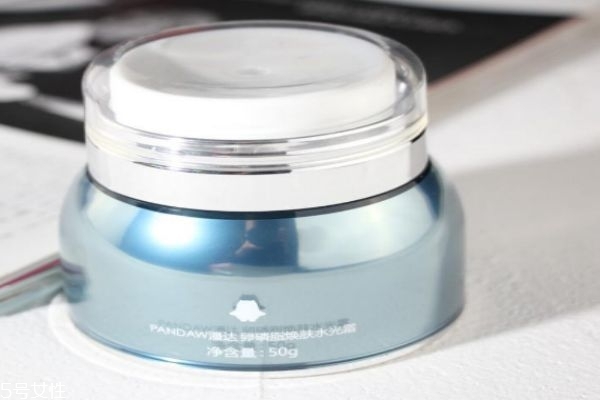 潘達(dá)的護(hù)膚品怎么樣呢 潘達(dá)是哪里的品牌呢 潘達(dá)的護(hù)膚品怎么樣呢 潘達(dá)是哪里的品牌呢