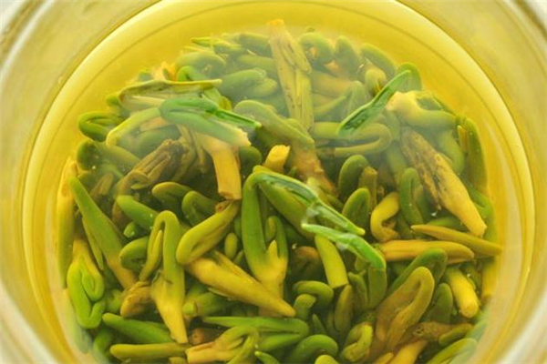 蓮子心泡水怎么不苦 蓮子心不苦是不是假的 蓮子心泡水怎么不苦 蓮子心不苦是不是假的