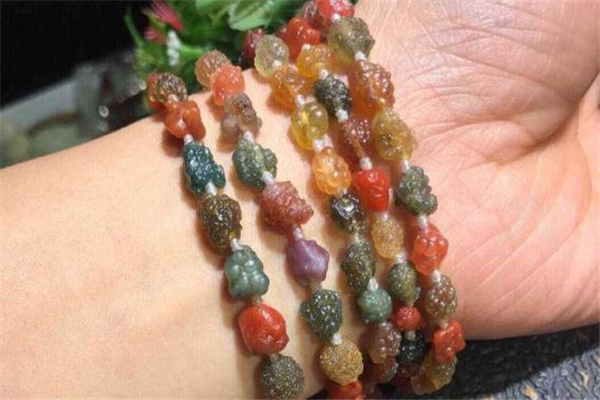 葡萄干瑪瑙有收藏價值嗎 葡萄干瑪瑙值錢嗎