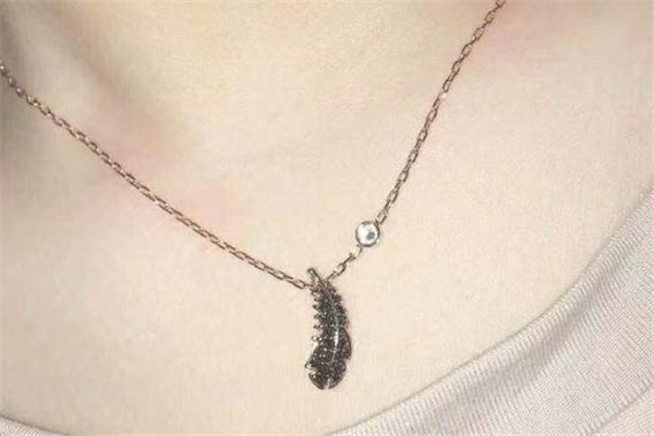 施華洛世奇羽毛項鏈價格 施華洛世奇羽毛項鏈材質(zhì) 施華洛世奇羽毛項鏈價格 施華洛世奇羽毛項鏈材質(zhì)