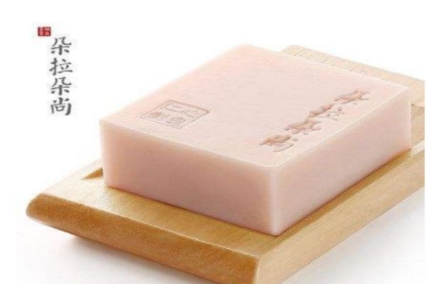 朵拉朵尚是一個怎么樣的護膚品牌呢 朵拉朵尚適合什么樣的年齡人群呢 朵拉朵尚是一個怎么樣的護膚品牌呢 朵拉朵尚適合什么樣的年齡人群呢