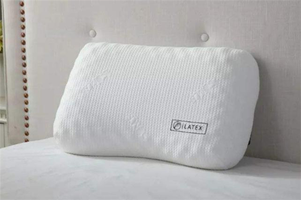 乳膠枕頭變黃怎么處理 乳膠枕頭發(fā)黃怎么清洗 乳膠枕頭變黃怎么處理 乳膠枕頭發(fā)黃怎么清洗