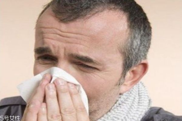什么是鼻炎呢 鼻炎是怎么造成的呢 什么是鼻炎呢 鼻炎是怎么造成的呢
