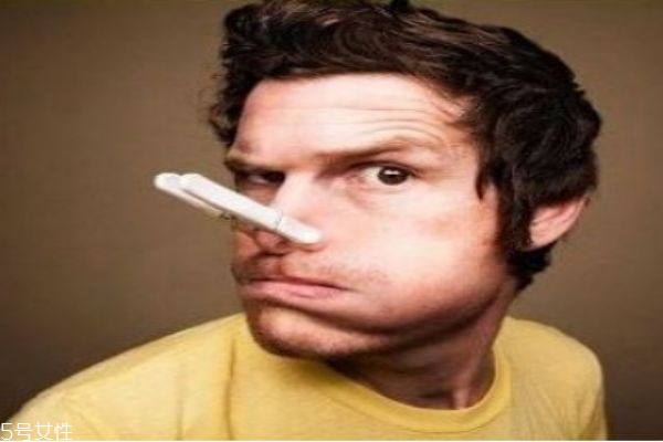 鼻炎應(yīng)該怎么預(yù)防呢 得鼻炎應(yīng)該注意什么呢 鼻炎應(yīng)該怎么預(yù)防呢 得鼻炎應(yīng)該注意什么呢