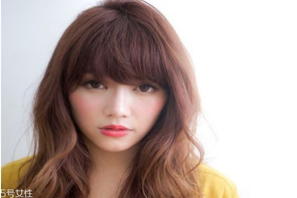 天天洗頭發(fā)有什么危害 洗頭發(fā)要注意什么 天天洗頭發(fā)有什么危害 洗頭發(fā)要注意什么