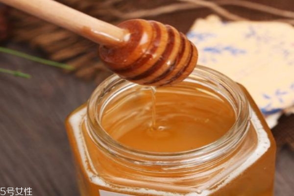 百花蜜是怎么來(lái)的呢 百花蜜比較好的品牌有什么呢 百花蜜是怎么來(lái)的呢 百花蜜比較好的品牌有什么呢