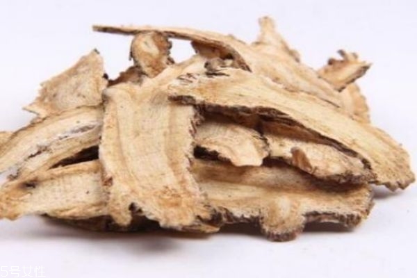 當(dāng)歸有什么應(yīng)該價值呢 吃當(dāng)歸有什么好處呢 當(dāng)歸有什么應(yīng)該價值呢 吃當(dāng)歸有什么好處呢