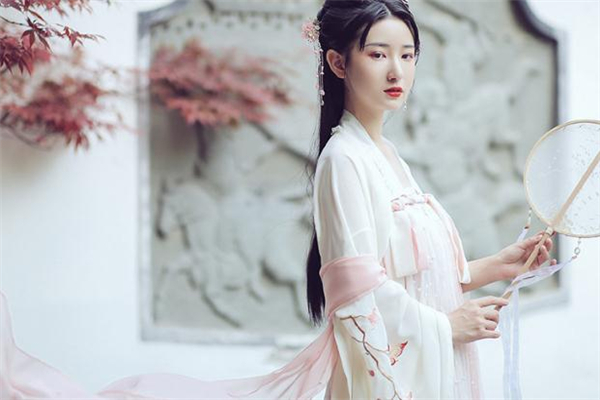 漢服山的和正的有什么區(qū)別 漢服山正怎么分 漢服山的和正的有什么區(qū)別 漢服山正怎么分