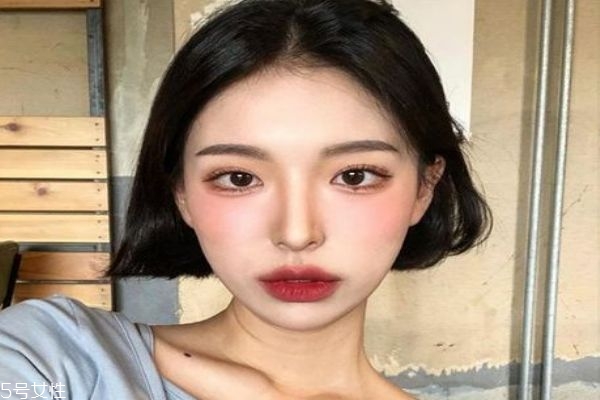 鎖骨發(fā)怎么剪好看 今年流行的鎖骨發(fā) 鎖骨發(fā)怎么剪好看 今年流行的鎖骨發(fā)