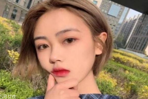 黑茶色是黑色嗎 黑茶色和亞麻色有什么區(qū)別 黑茶色是黑色嗎 黑茶色和亞麻色有什么區(qū)別