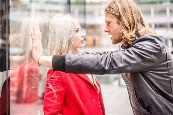 女生提分手還能復(fù)合嗎 女朋友死心了怎么挽回 女生提分手還能復(fù)合嗎 女朋友死心了怎么挽回